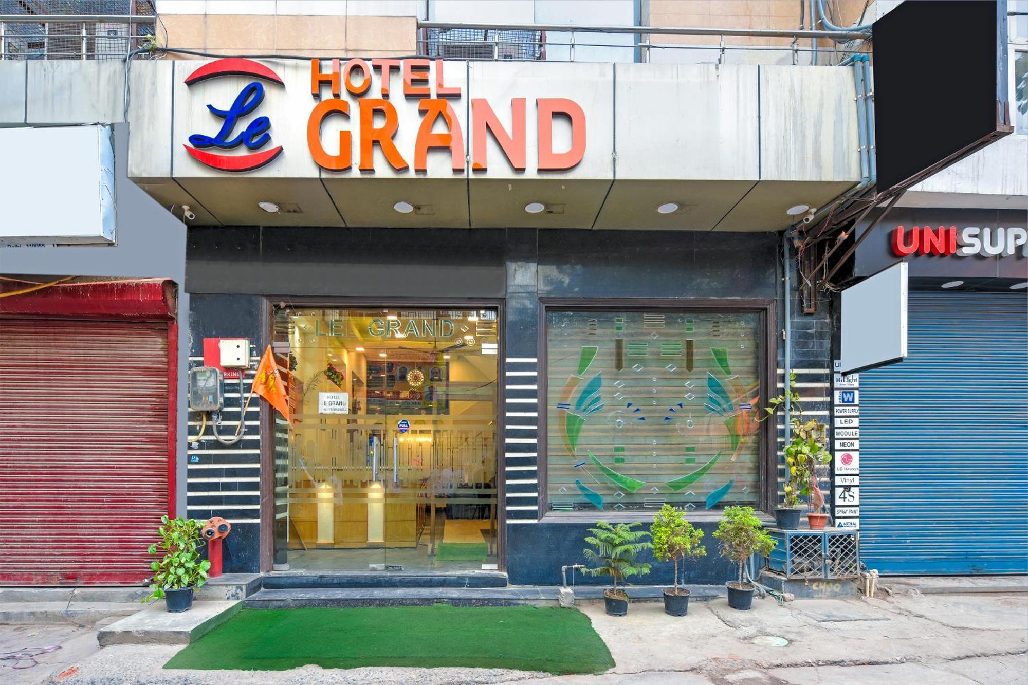 Hotel Le Grand - Walk-In From Rk Ashram Metro Station New Delhi Extérieur photo